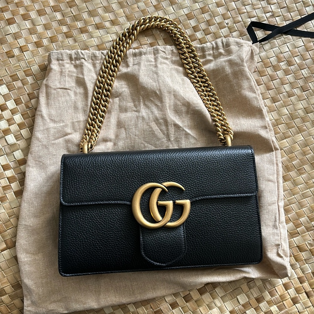Gucci GG Marmont Shoulder Bag
